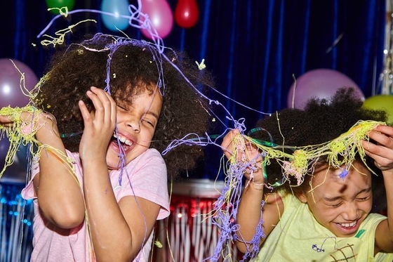 200ml Silly String Spray Party Streamer Foam Spray Untuk Pohon Natal